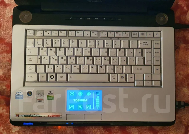 Toshiba Satellite A200. 15.4", 1,7����, ��� 2048 ��, ���� 200���, WiFi: 1, ����������� �� 1��. ����
