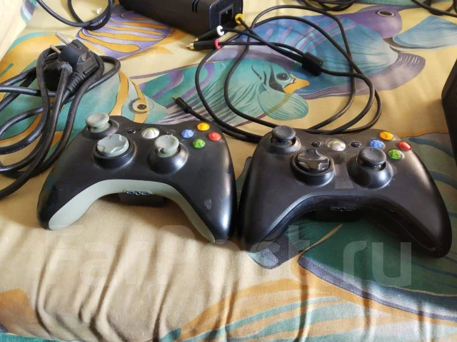 Microsoft Xbox 360 E ����