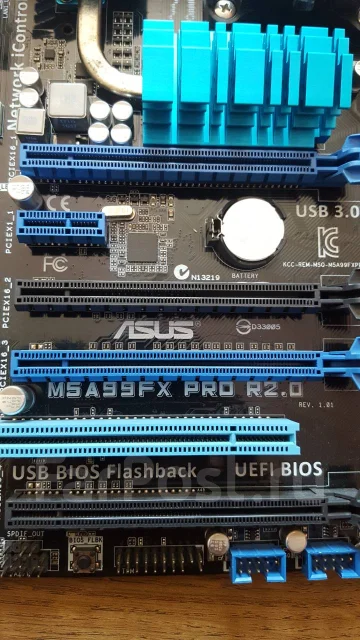 AMD 990FX ����