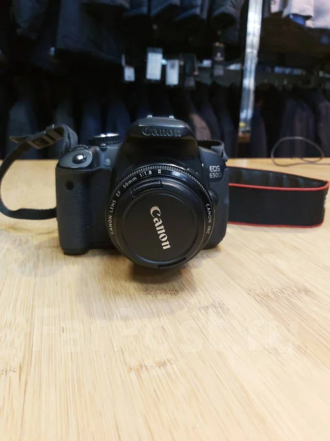 Canon EOS 650D ����