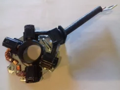 ����� �������� Mitsubishi Airtrek, Delica, Chariot, Dion � �� MD619900 ����