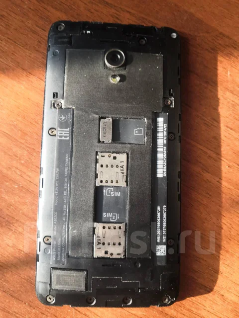 Asus ZenFone 3. �/�, 8 ��, ������� ����