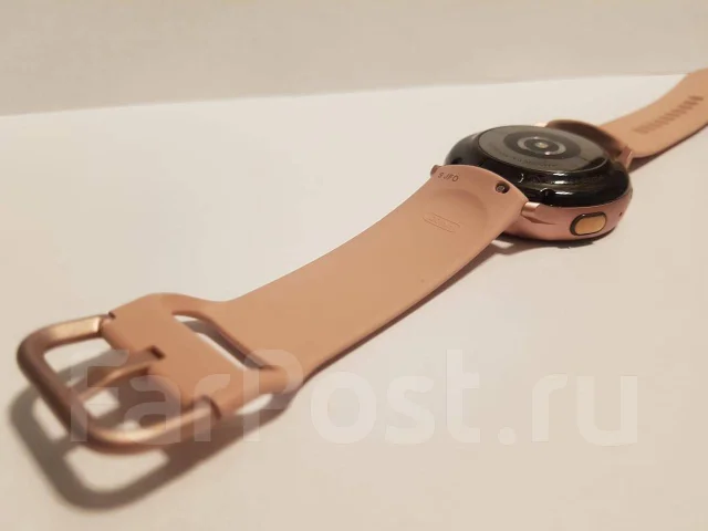 Samsung Galaxy Watch Active2. NFC ����