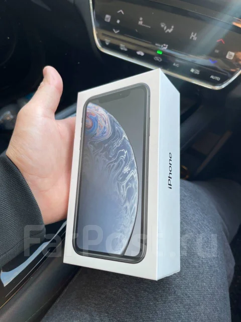 Apple iPhone Xr. �/�, ������, 3G, 4G LTE, NFC ����