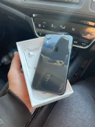 Apple iPhone Xr. �/�, 128 ��, ������, 3G, 4G LTE, NFC ����