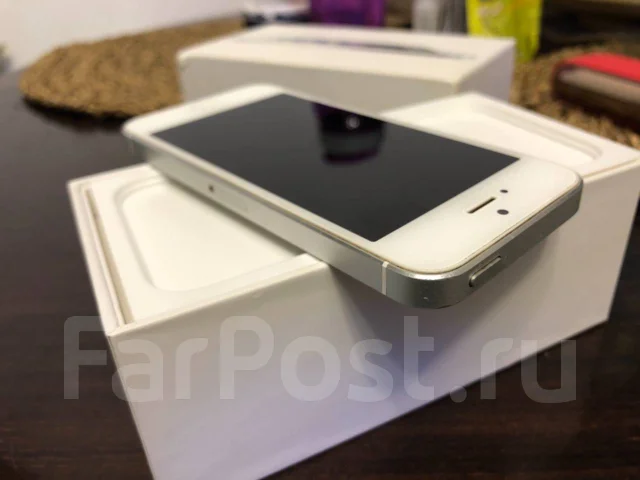 Apple iPhone 5. �/�, �����, 3G, 4G LTE ����