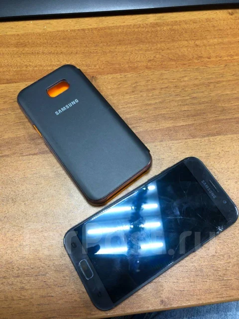 Samsung Galaxy A5. �/�, ������, 4G LTE, Dual-SIM, ����������, NFC ����