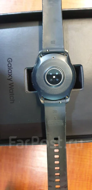 Samsung Galaxy Watch. NFC, IP67 ����