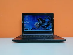 Packard Bell. 10.1", 1,6����, ��� 1024 ��, ���� 320���, WiFi ����