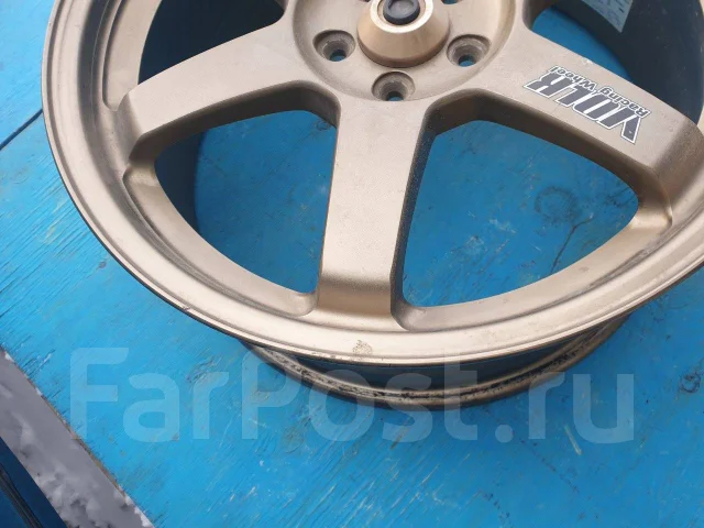 RAYS Volk Racing TE37. 7.5x18", 5x100, ET48 ����