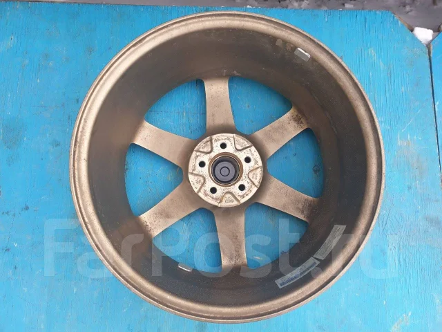 RAYS Volk Racing TE37. 7.5x18", 5x100, ET48 ����