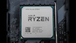 AMD Ryzen 7 2700X ����