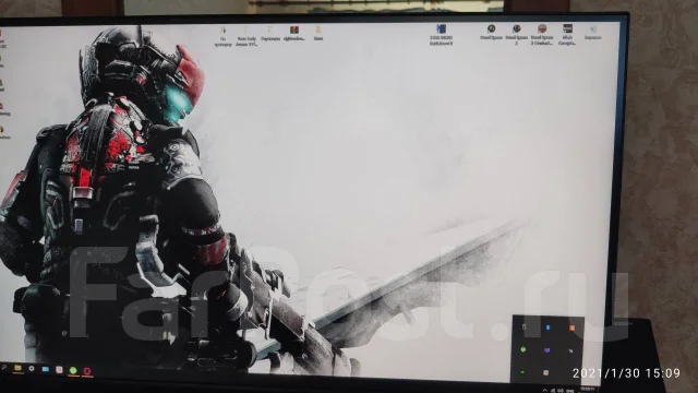 Acer. 27" ����