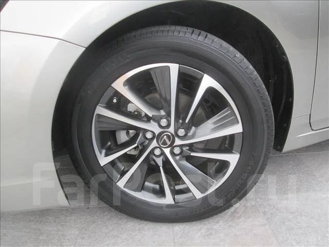 Lexus CT200h. �������, ��������, 1.8 (99��.�.), ������, 18����. ��, �/�. ��� ����� �� ������������ ����