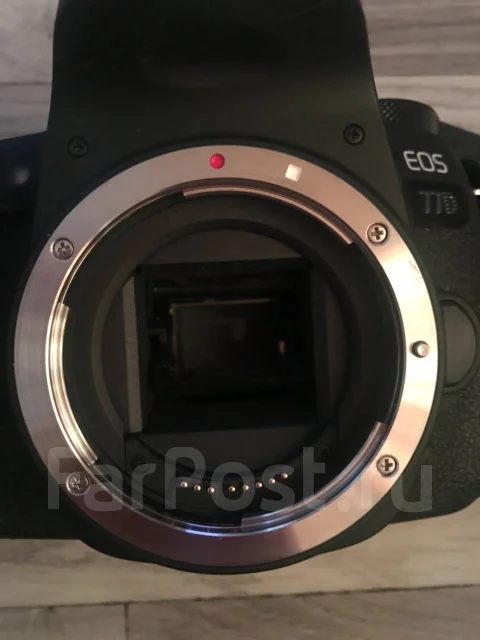 Canon EOS 77D Kit. 20 � ����� ��, ���: 14� � ����� ����