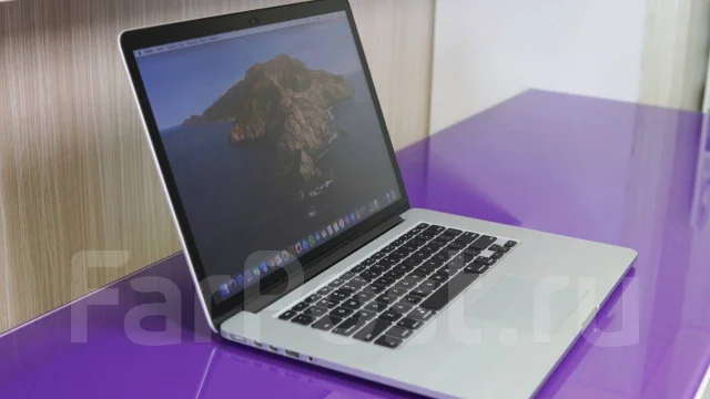 Apple MacBook Pro 15 2012 Mid MC975. 15.4", 2,3����, ��� 8 ��, ���� 250���, WiFi: 1, Bluetooth: 1, ����������� �� 7��. ����