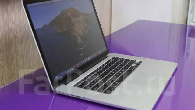 Apple MacBook Pro 15 2012 Mid MC975. 15.4", 2,3����, ��� 8 ��, ���� 250���, WiFi: 1, Bluetooth: 1, ����������� �� 7��. ����