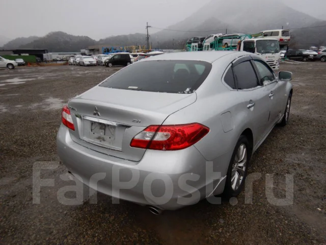 Mitsubishi Proudia. Y51, VQ25 ����