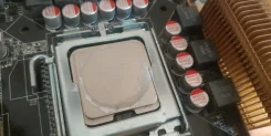 Intel Core 2 Duo E8400 ����