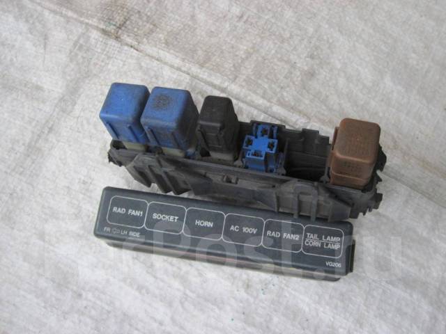 Блок предохранителей на Nissan Elgrand ATWE50 ZD30DDTI - Купить запчасть ш/к 638