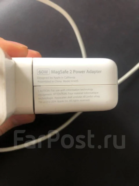 Apple MacBook Pro 13 2015 Early. 13.3", 2,7����, ��� 8 ��, ���� 128���, WiFi: 1, Bluetooth: 1 ����