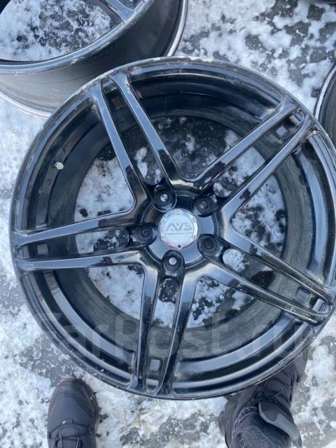 AVS Model 5. 9.0x18", 5x114.3, ET40, �� 71,1���. ����