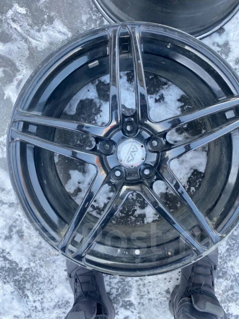 AVS Model 5. 9.0x18", 5x114.3, ET40, �� 71,1���. ����