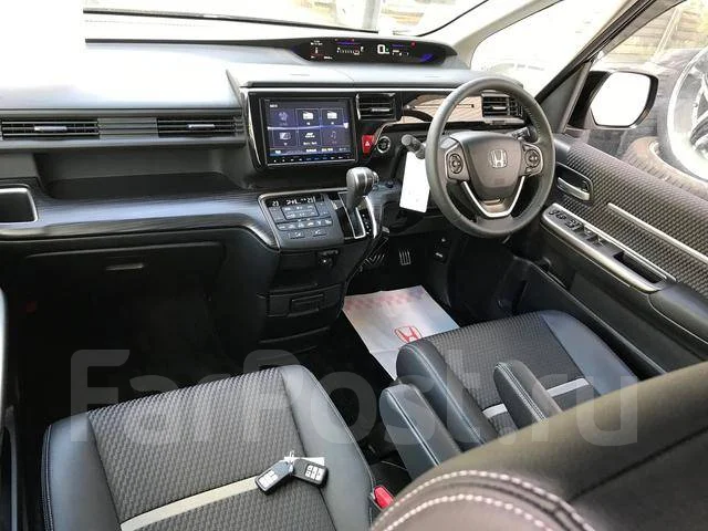 Honda Stepwgn. ��������, 4wd, 1.5 (150��.�.), ������, 45 000����. ��. ��� ����� �� ������ ����