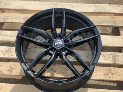 Vorsteiner V-FF 105. 8.5x20", 5x112, ET32 ����
