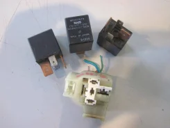 ���� Mitsubishi Airtrek CU2W CU4W CU5W MR301978 ����