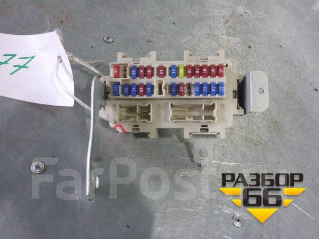 Инфинити предохранитель прикуривателя. Блок предохранителей инфинити фх 35. Блок предохранителей инфинити fx35 2003. Инфинити предохранитель прикуривателя. Предохранитель салона ex35.