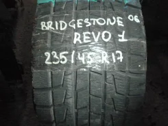 Bridgestone Blizzak Revo1