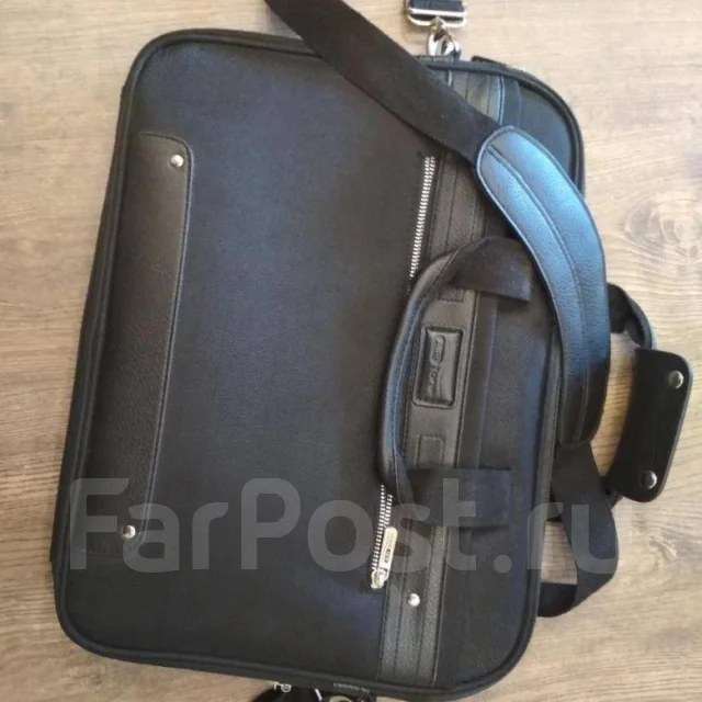 Samsung ATIV Book 4 450R5E. 15.6", 3����, ��� 8 ��, ���� 500���, WiFi: 1, Bluetooth: 1, ����������� �� 3��. ����