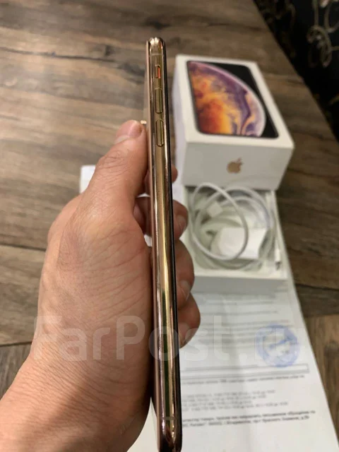 Apple iPhone Xs Max. �/�, ������, 4G LTE, NFC ����