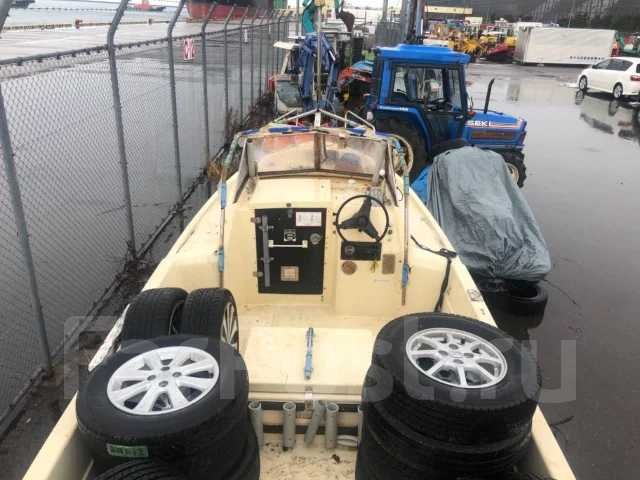 Yanmar. 1992 ���, ����� 7��., ��������� ������������, 74��.�., ������. ��� ����� �� ������� ����