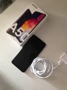 Samsung Galaxy A50. �/�, 3G, 4G LTE, NFC ����