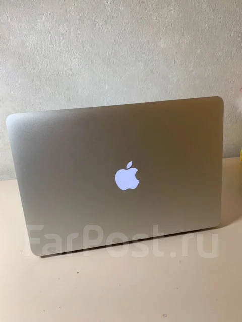 Apple MacBook Air 13 2015 Early. 13.3", ��� 8 ��, ���� 256���, WiFi: 1, Bluetooth: 1 ����