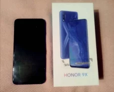 Honor 9X. �/� ����