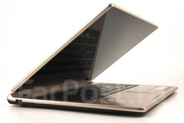 Acer Aspire V5. 15.6", 3 100����, ��� 6 ��, ���� 500���, WiFi: 1, Bluetooth: 1, ����������� �� 8��. ����