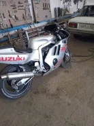 Suzuki GSX-R 400. 400����. ��., ��������, ���, � �������� ����