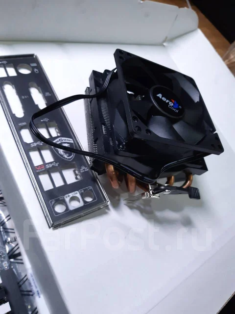AMD Ryzen 5 2400G ����