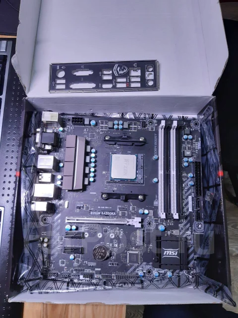 AMD Ryzen 5 2400G ����