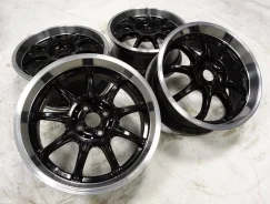 RAYS Gram Lights 57 Gainer. 7.0x17", 4x100, ET50, �� 65,1���. ����