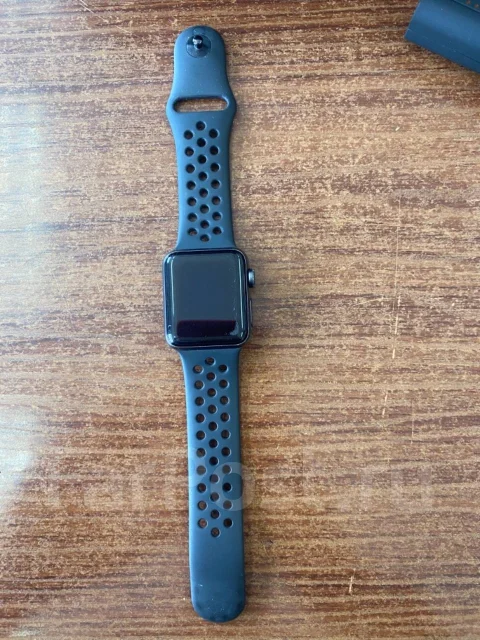 Apple Watch Series 3. GPS ����