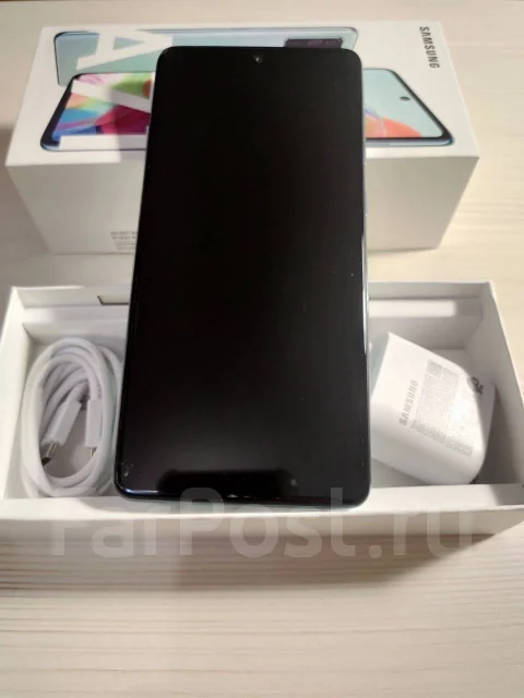 Samsung Galaxy A71. �/�, ���������, 3G, 4G LTE, Dual-SIM, NFC ����