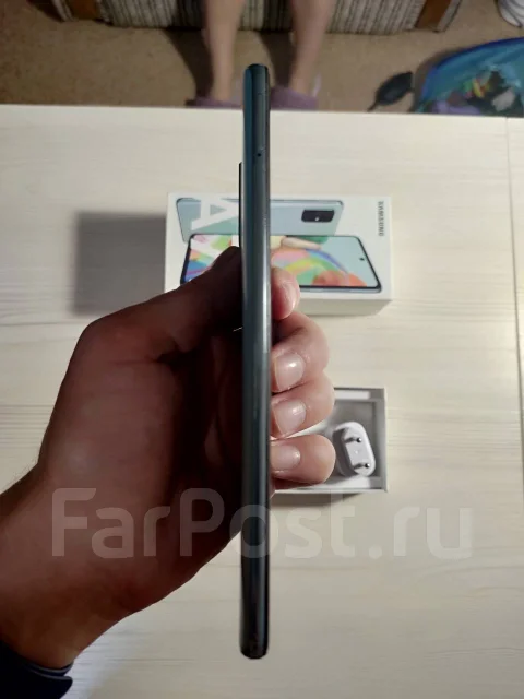 Samsung Galaxy A71. �/�, ���������, 3G, 4G LTE, Dual-SIM, NFC ����