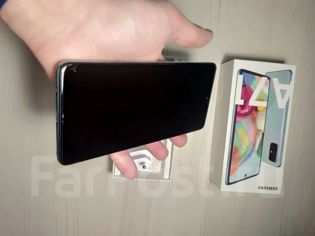 Samsung Galaxy A71. �/�, ���������, 3G, 4G LTE, Dual-SIM, NFC ����