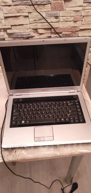 Samsung R505. ��� 64 �� � ������, WiFi: 1, Bluetooth: 1 ����