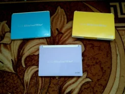 Acer Aspire One Happy2-N578Qpp. 10.1", 1,6����, WiFi ����