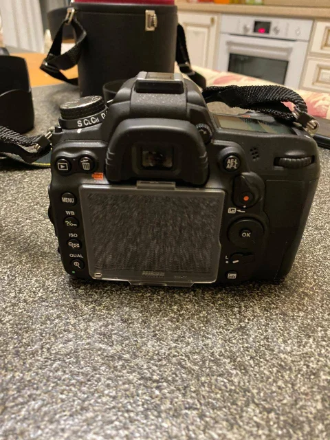Nikon D7000. 10 - 14.9 ��, ���: 14� � ����� ����